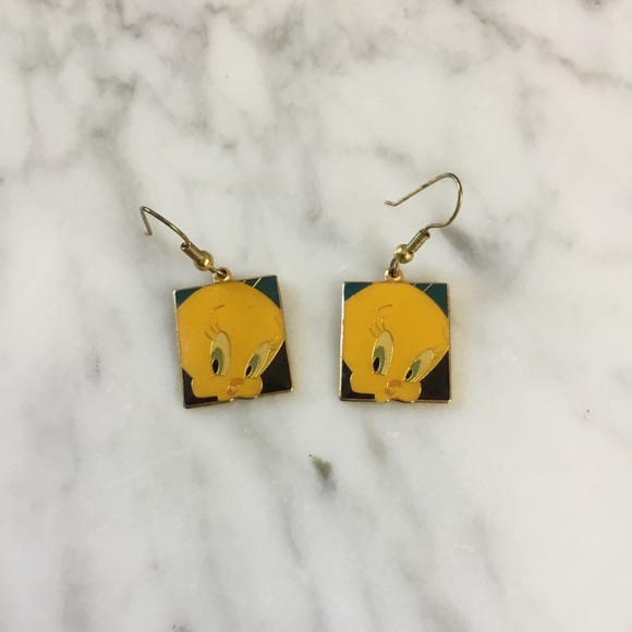 Warner Bros. Jewelry - Tweety Bird Earrings 🔴must be purchased in $10 bundle 🔴